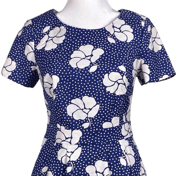 BODEN Sierra Textured Floral Polka Dot Dress Size 4 Blue White Short Sleeve EUC - Picture 6 of 16